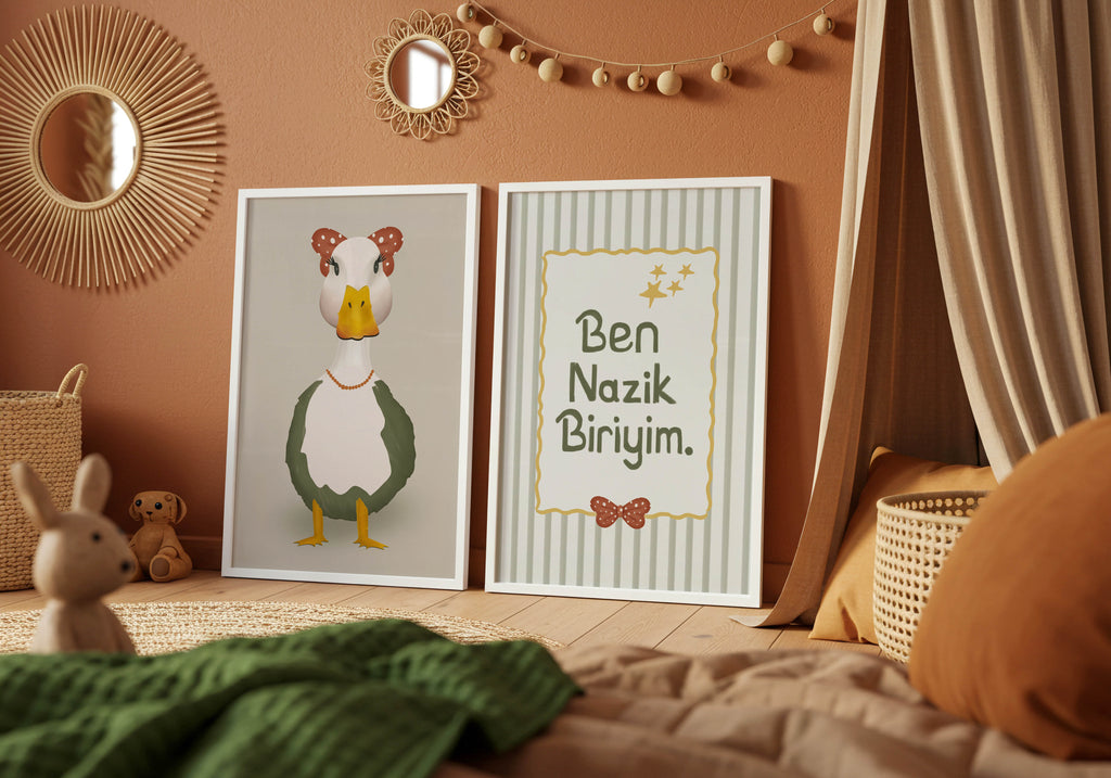 Nazik Ördek Kız - Çocuk Odası Çerçeveli Poster Seti